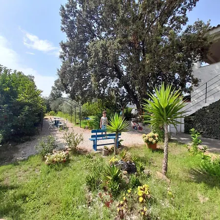 Santu Paulu Pensión Posada (Sardinia)