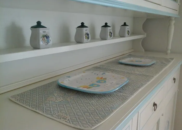 ゲストハウス Santu Paulu ポザーダ